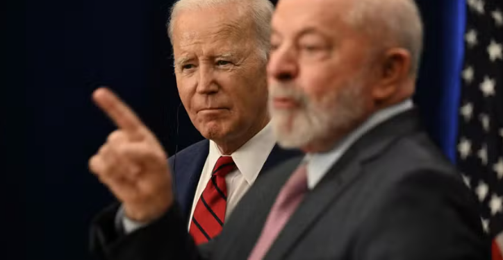 Lula e Biden apoiam divulgação de atas da eleição na Venezuela