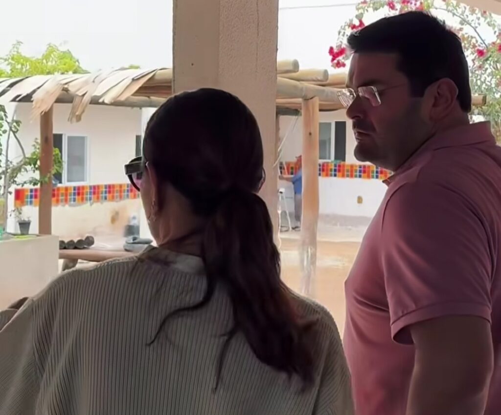 Mar Vermelho: prefeito visita andamento de obra em escola do município