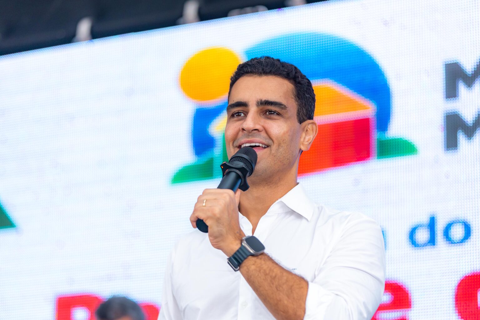 JHC entrega mais 400 apartamentos do Parque da Lagoa, no Vergel