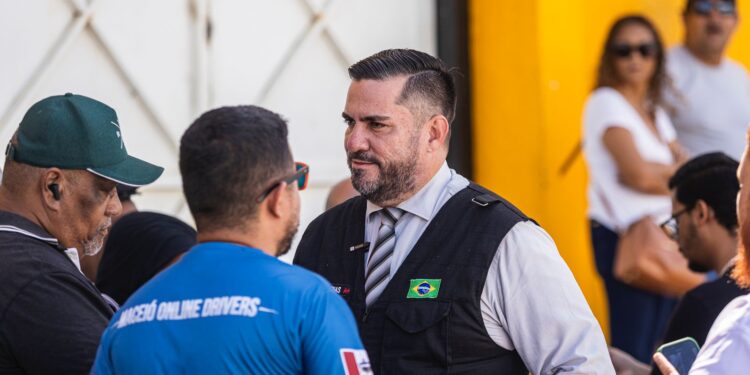 No Dia Municipal do Motorista de Aplicativo, Leonardo Dias destaca conquistas e almeja mais avanços