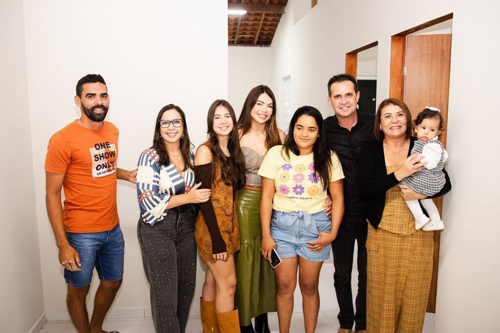 Prefeitura de Carneiros realiza mais duas entregas do Programa Morar Melhor Municipal