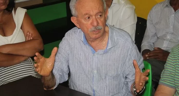 Arthur Lira decide nome para o cargo de vice-prefeito da Barra de São Miguel