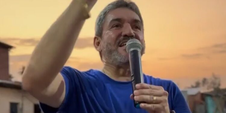 Douglas Barros afirma que empregos da prefeitura serão devolvidos ao pilarense e desafia Fátima Rezende para debate