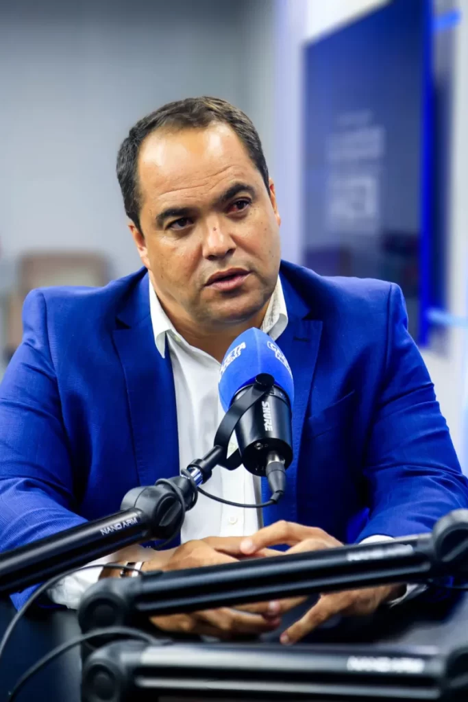 André Bocão promete ampliar e reajustar programa social que distribui renda em Marechal