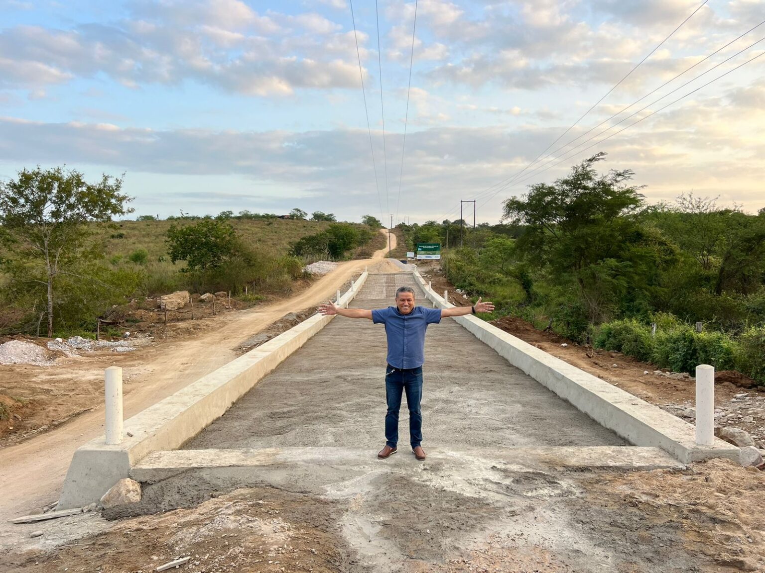 Prefeito de Jacaré dos Homens anuncia reconstrução de ponte que liga município ao Rio São Francisco
