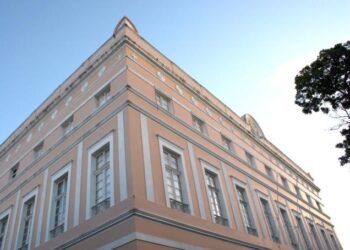 Audiência Pública na ALE vai discutir o tratamento para dependentes químicos