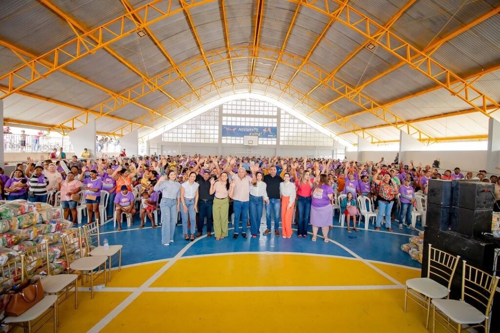 Prefeitura de Senador Rui Palmeira realiza nova entrega do programa Alimenta+Senador e conscientiza sobre o Agosto Lilás