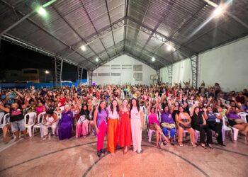 -Vereadora Olívia Tenório reúne mais de mil mulheres no Graciliano Ramos para debater propostas de empreendedorismo feminino