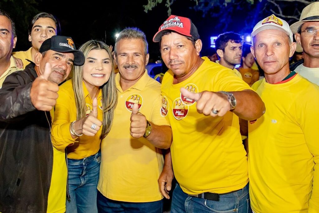 Prefeita de Senador Rui Palmeira participa de encontro de apoiadores de Joãozinho e alfineta oposição: “Aqui mentira não se cria e forasteiro não tem vez”