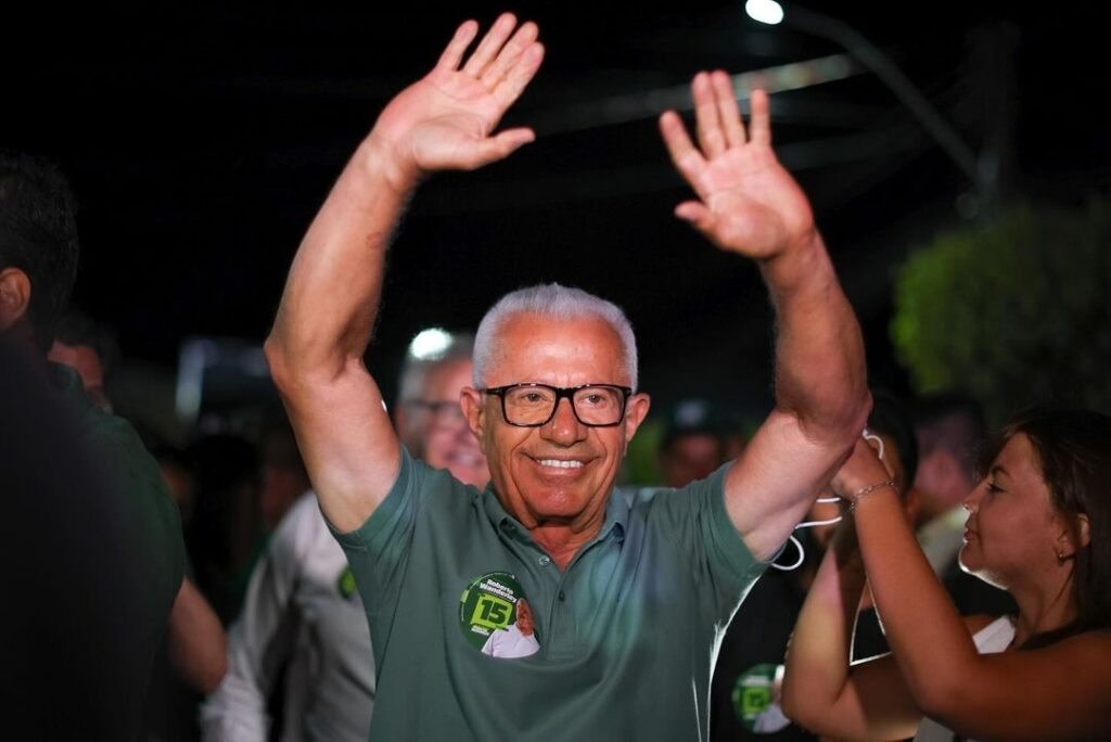 Roberto Wanderley realiza comício histórico em Estrela de Alagoas ao lado de líderes políticos