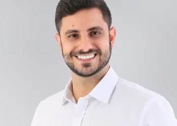 Prefeito Dalminho lidera disputa eleitoral em Belo Monte com 82% das intenções de voto