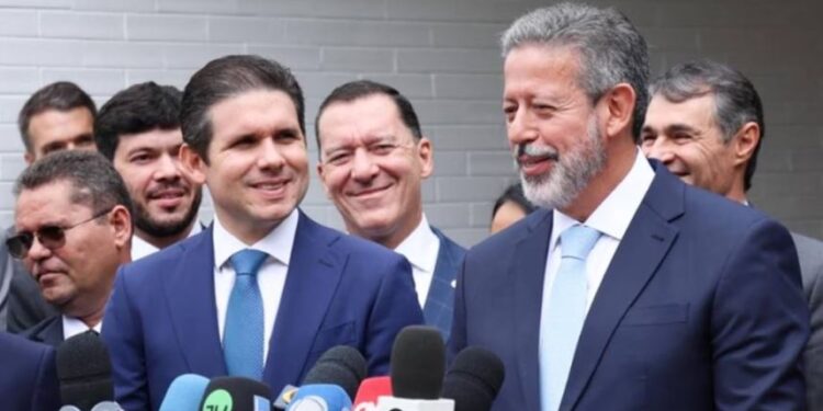 PT apoia Motta, enquanto PL elabora lista de demandas ao candidato de Lira