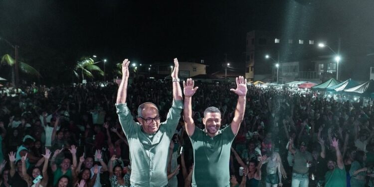 Reeleito prefeito de Japaratinga, Déo comemora com “Festa da vitória” no município