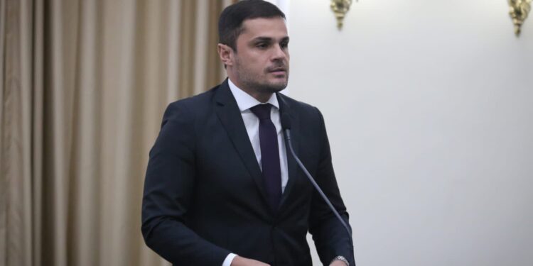 Projeto de Alexandre Ayres cria programa para crianças diabéticas em Alagoas