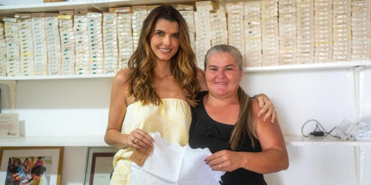 Primeira-dama de Maceió prestigia a cultura popular alagoana durante visita à Ilha do Ferro