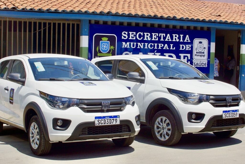 Prefeitura de Maragogi entrega quatro novos veículos para a Saúde do município