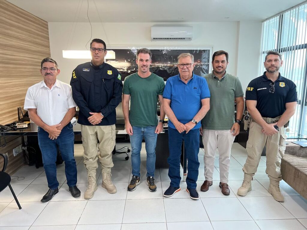 Murici: prefeito se reúne com a Polícia Rodoviária Federal para definir logística para a Festa da Natureza