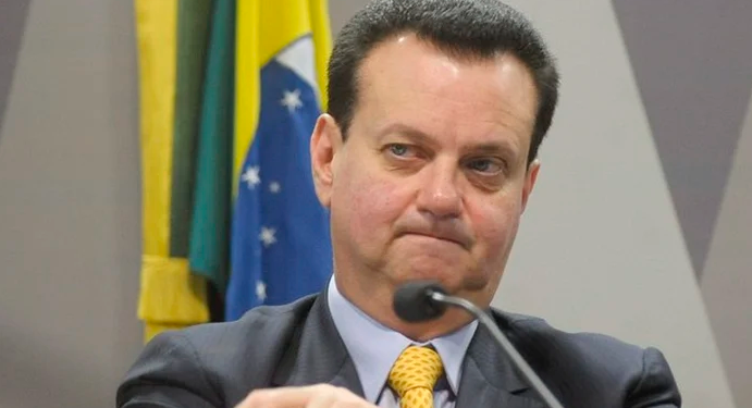 Líder do PSD critica Arthur Lira em reunião com deputados