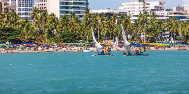 IMA aponta sete áreas do litoral de Alagoas como impróprias ​​para banho