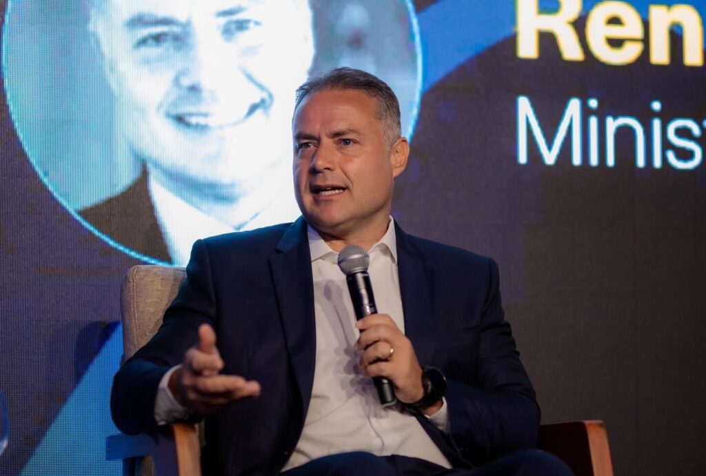 Para voltar ao governo de AL, RF terá de abrir mão de plano nacional