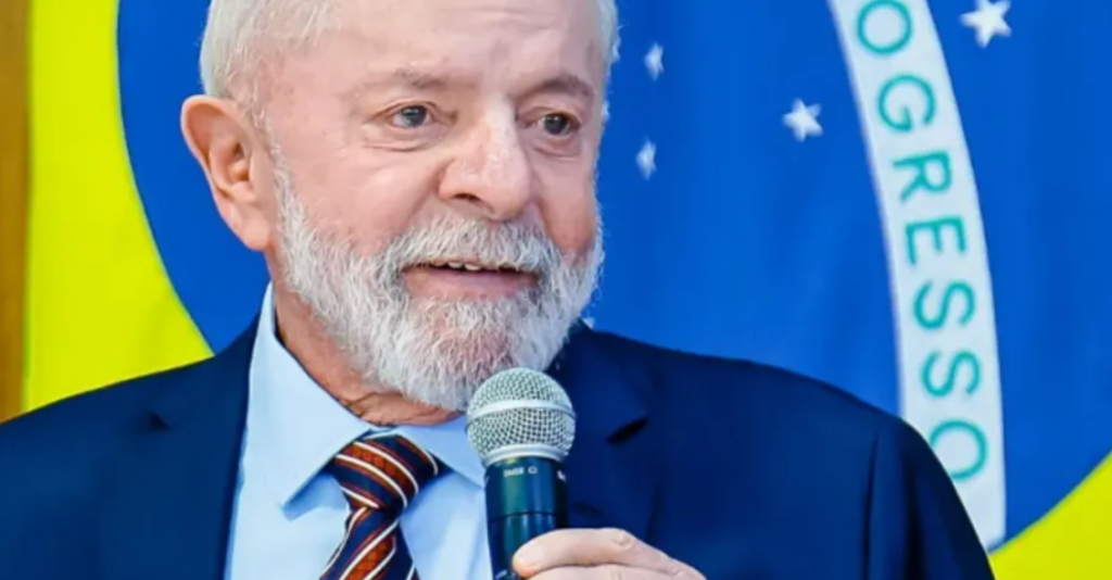 Lula comemora aprovação do projeto de regulamentação da reforma tributária na Câmara dos Deputados