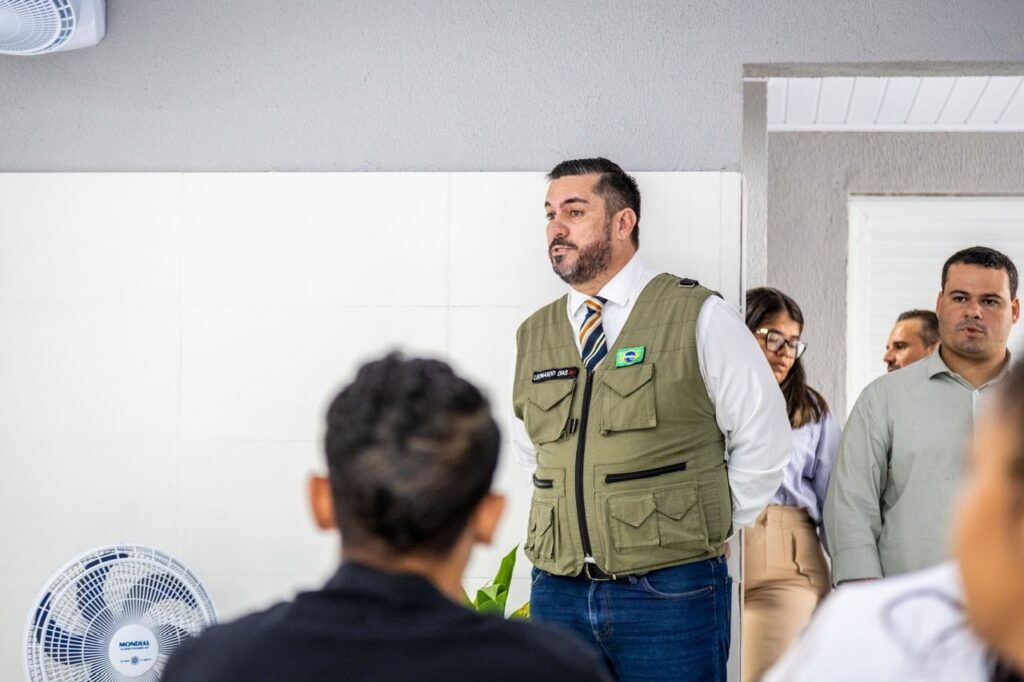 Leonardo Dias comemora conclusão de 2ª edição do Capacita e Emprega