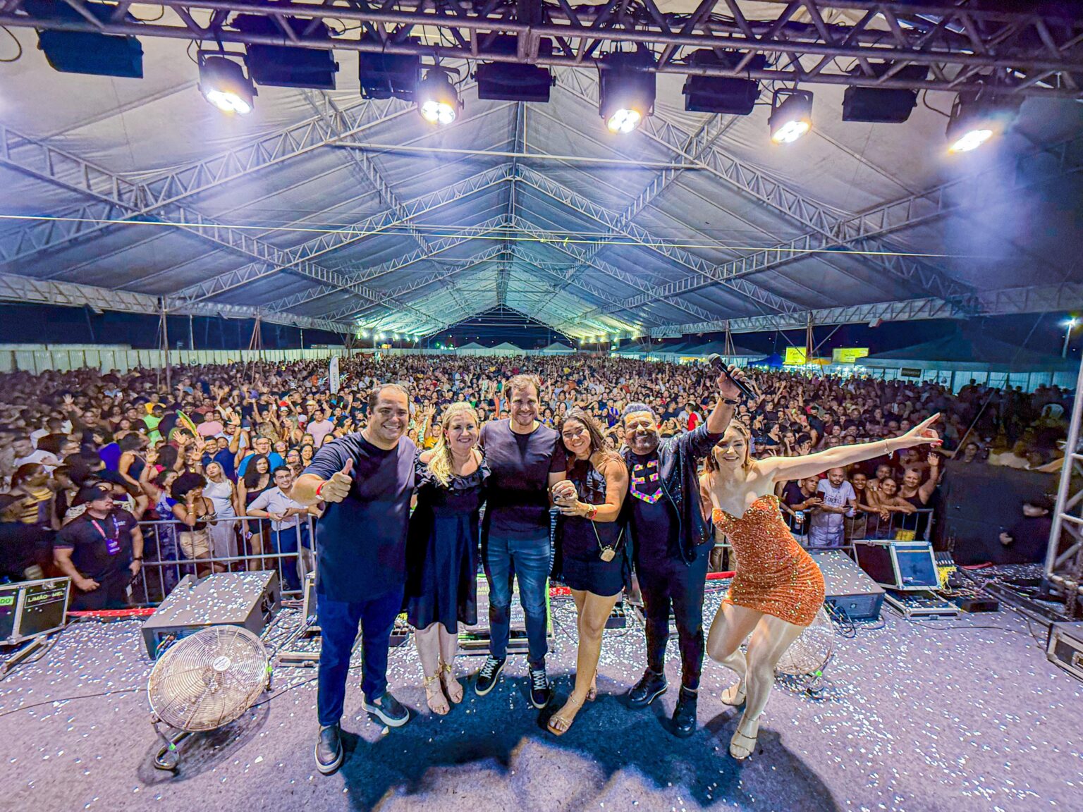 Prefeitura de Marechal Deodoro sorteia carro 0 km em festa dos servidores