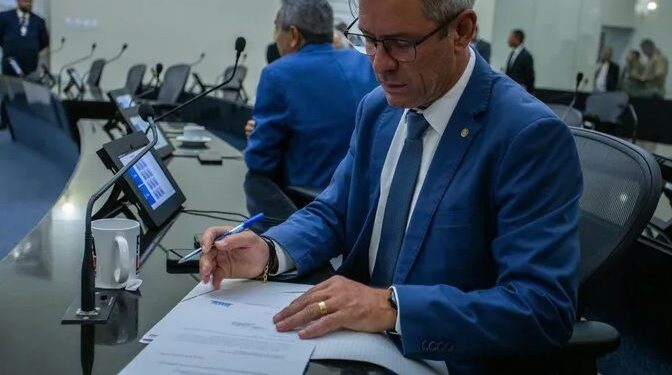 Projeto de lei de Cabo Bebeto cria auxílio habitacional para famílias em risco em Alagoas