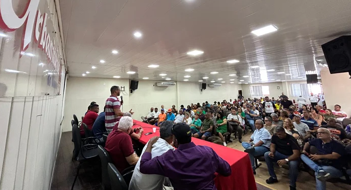 Servidores públicos de Maceió querem reajuste salarial de 8% em 2025