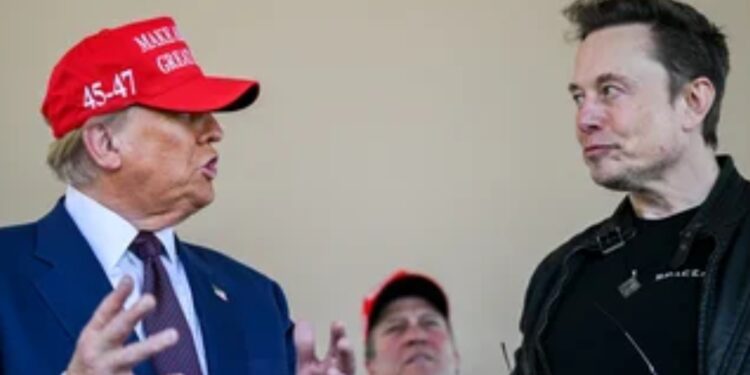 Ex-conselheiro de Trump diz que Musk é ‘mau’ e ‘racista’