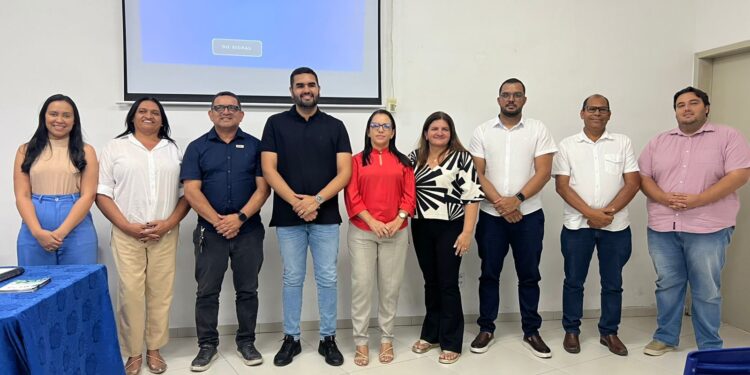 Prefeito Tiago Freitas é eleito presidente do Cressal no Alto Sertão de Alagoas