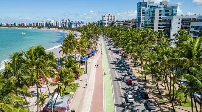 Maceió lidera geração de empregos no Turismo em Alagoas