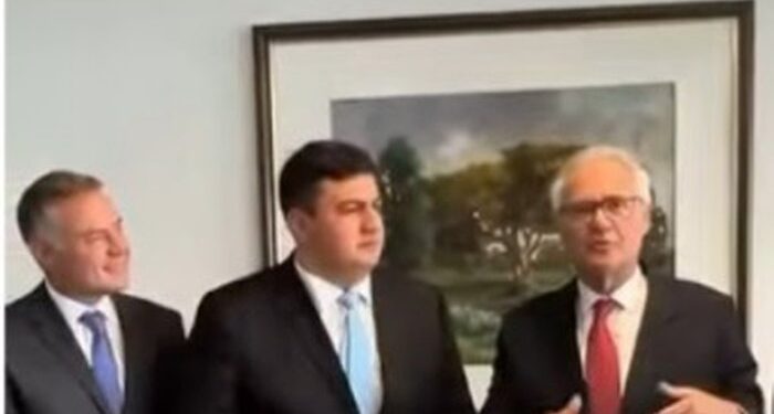 Senador Renan Calheiros mira filiação de prefeito de Rio Largo ao MDB