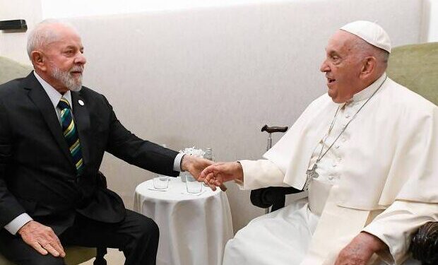 Lula chega a Roma para o adeus ao papa Francisco