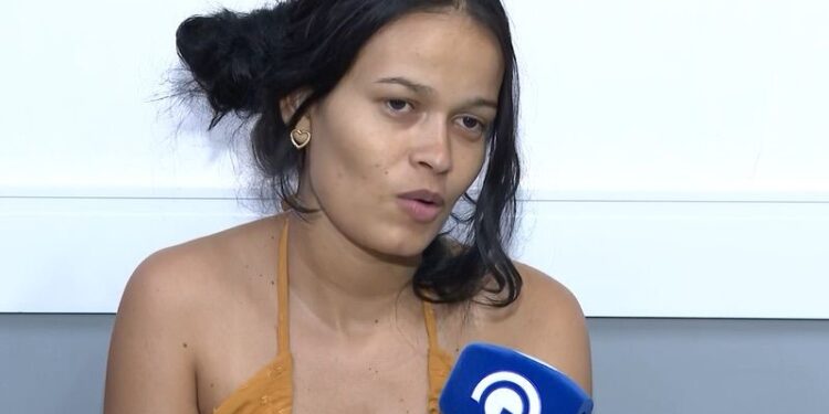 Mãe passa mal após visita da polícia e é levada para unidade de saúde de Novo Lino
