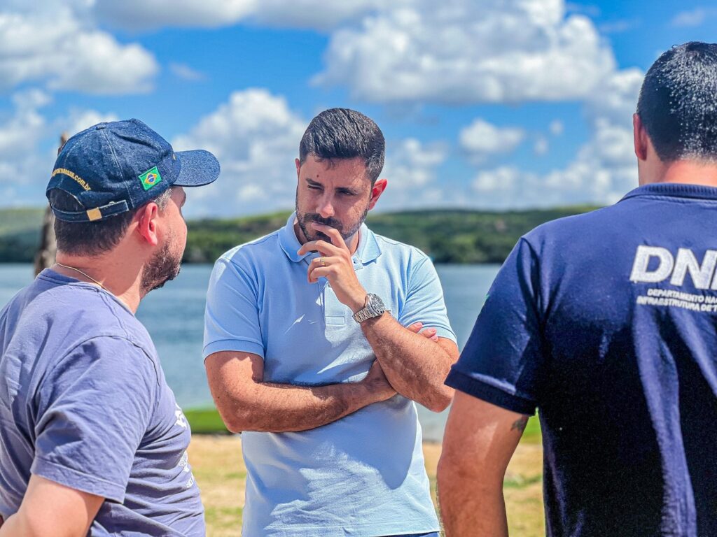 Prefeito Dalminho recebe superintendente do DNIT e anuncia melhorias para a orla da Barra do Ipanema