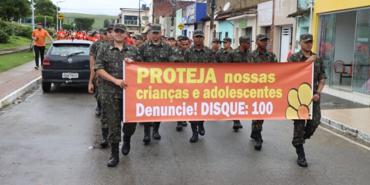 Prefeitura de São José da Laje promove caminhada de encerramento do Maio Laranja