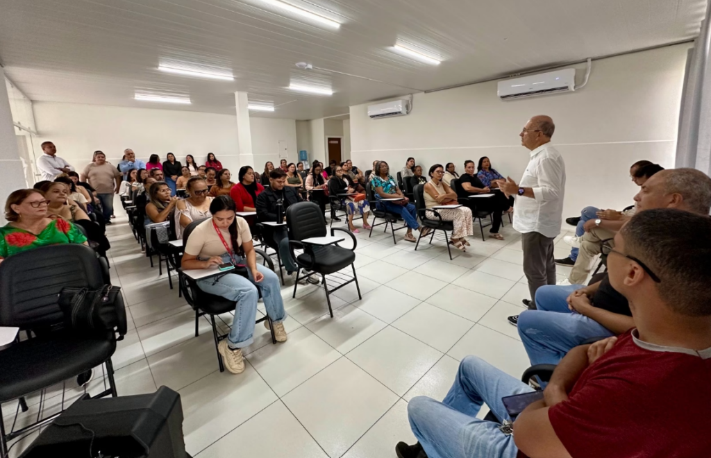 Ronaldo Lopes lança campanha de coleta seletiva de lixo e educação ambiental