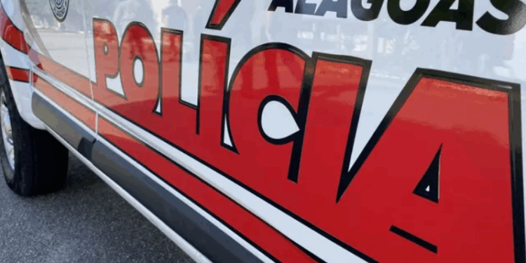 Paciente é presa por desacato e ofensas homofóbicas em UBS de Arapiraca