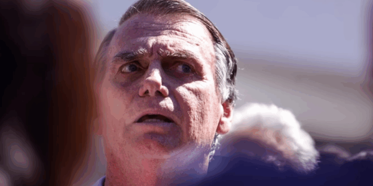 Ligação a Mourão antes de depoimento pode complicar Bolsonaro no STF