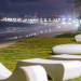 Praias de Maceió ganham novos bancos e espreguiçadeiras com foco em conforto e sustentabilidade