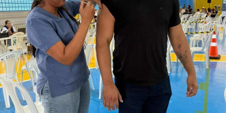 Dr. Romário ganha força nos bastidores e é cotado para assumir a Secretaria de Saúde de Feira Grande