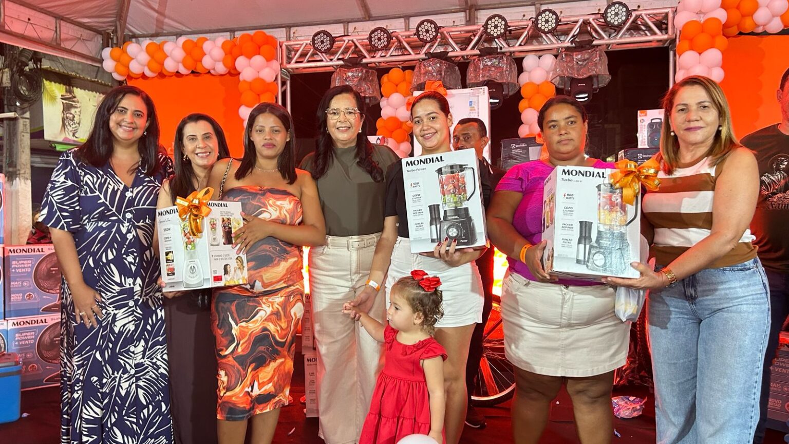 Edilza Alves promove mega show de prêmios para as mães de Lagoa da Canoa