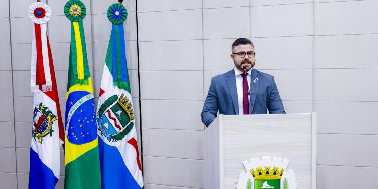 Lei Anti-Oruam, de autoria do vereador Delegado Thiago Prado, é aprovado na Câmara de Maceió