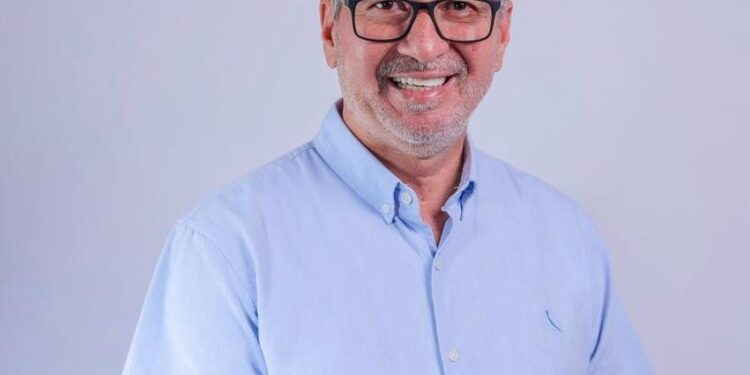 Prefeito Maurício Holanda garante valorização histórica aos profissionais da educação em Chã Preta