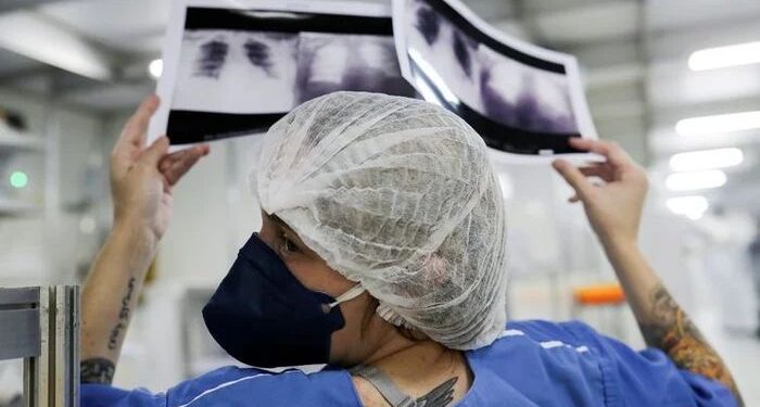 Pesquisa: 62% dos brasileiros evitam procurar médico mesmo quando precisam
