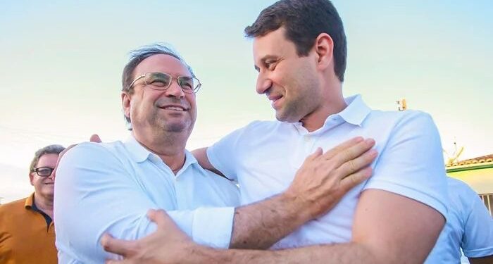 Luciano Barbosa mira reeleição do filho e nova vaga na ALE com apoio de caciques