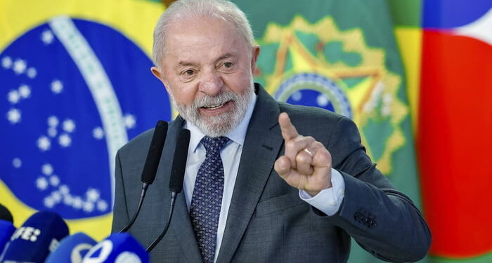 Sete em cada dez brasileiros dizem que supermercado ficou mais caro no governo Lula, aponta pesquisa