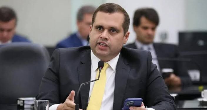 Qual será o caminho da família Pereira na política de Alagoas em 2026?