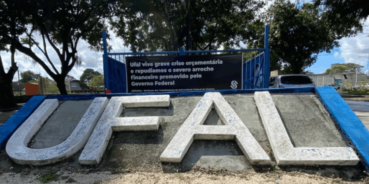 Técnicos da Ufal farão nova paralisação no dia 12 de junho
